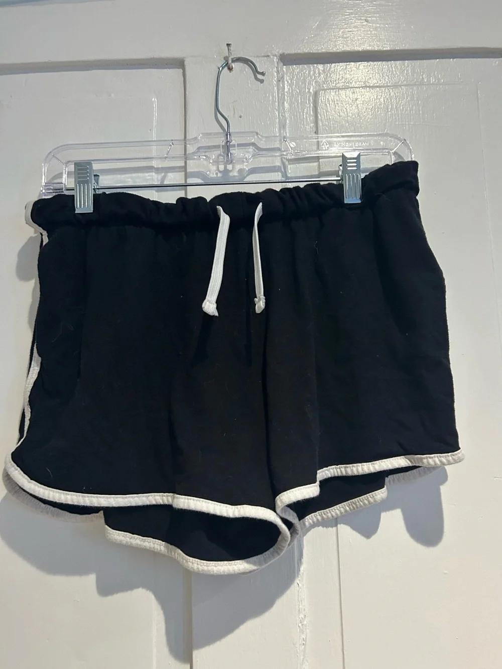 Girl’s XL black shorts